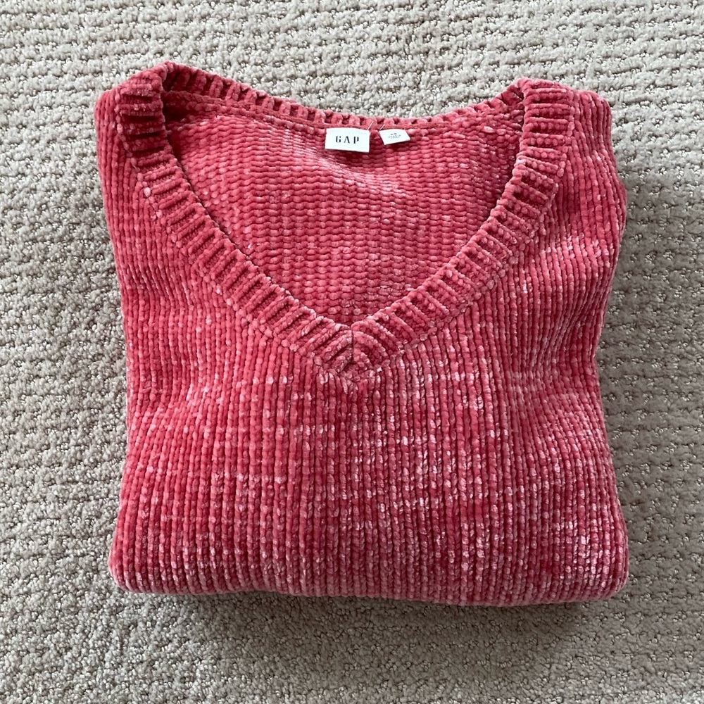 SUPER Soft GAP Chenille Sweater.